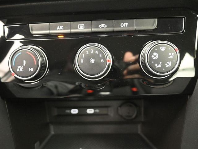 Photo of 2024 Pure White Volkswagen Taos