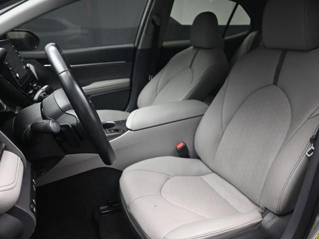 Photo of 2023 Silver Toyota Camry