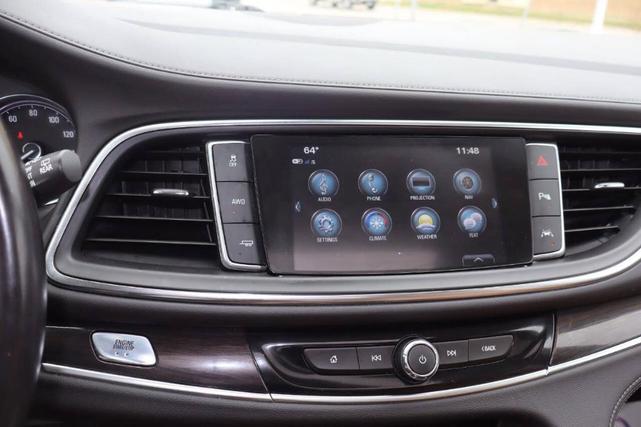 Photo of 2018 White Buick Enclave