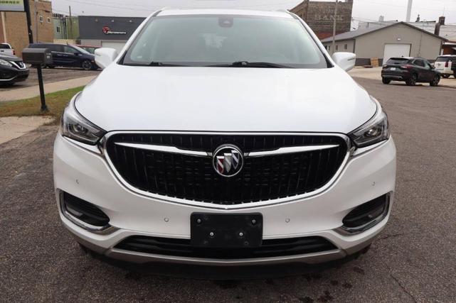 Photo of 2018 White Buick Enclave