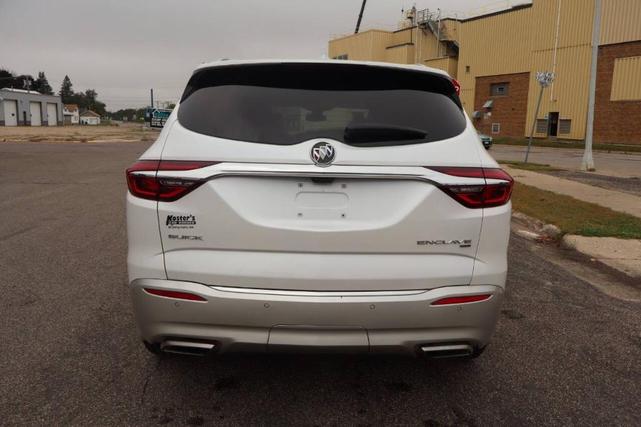 Photo of 2018 White Buick Enclave