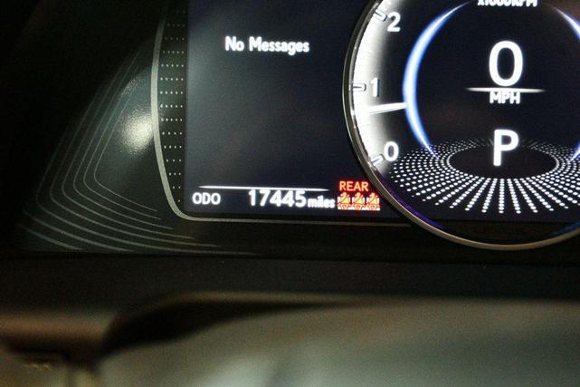 Photo of 2022 Iridium Lexus ES 350