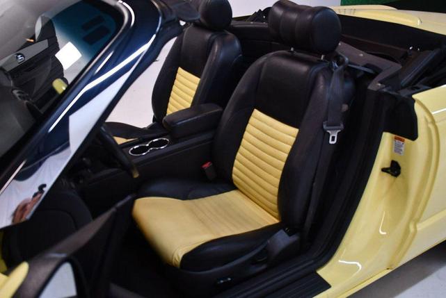 Photo of 2002 Inspiration Yellow Ford Thunderbird