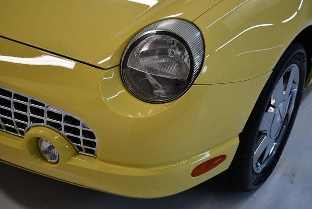 Photo of 2002 Inspiration Yellow Ford Thunderbird