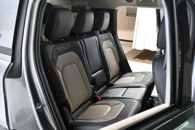 Photo of 2024 Eiger Grey Metallic Land Rover Defender