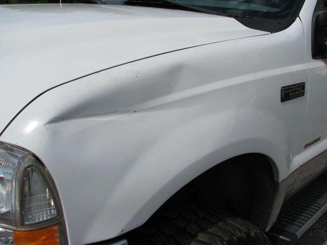 Photo of 2004 Oxford White Ford F-250