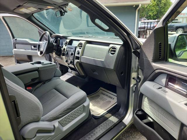 Photo of 2012 Sterling Gray Metallic Ford F-150