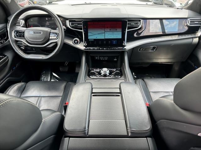 Photo of 2024 Baltic Gray Metallic Clearcoat Jeep Grand Wagoneer L