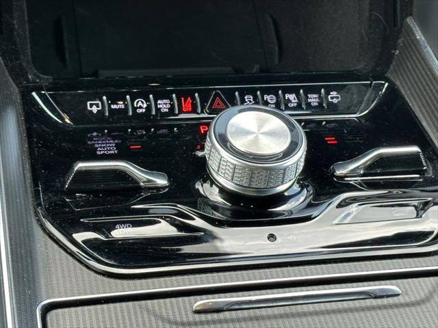 Photo of 2024 Baltic Gray Metallic Clearcoat Jeep Grand Wagoneer L