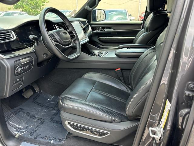 Photo of 2024 Baltic Gray Metallic Clearcoat Jeep Grand Wagoneer L