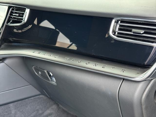 Photo of 2024 Baltic Gray Metallic Clearcoat Jeep Grand Wagoneer L