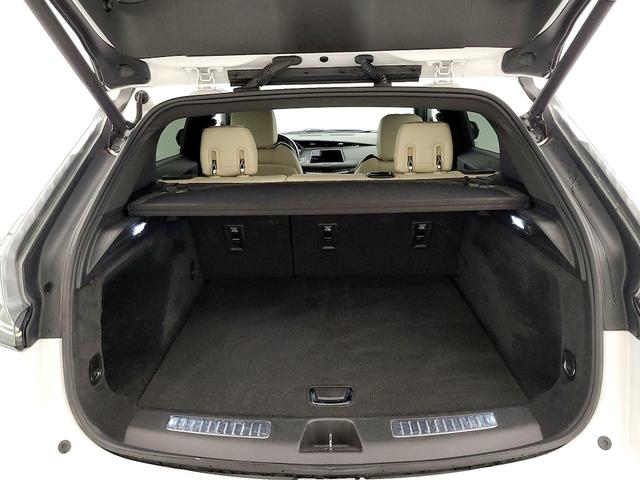 Photo of 2021 White Cadillac XT4