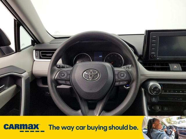 Photo of 2021 Blue Toyota RAV4