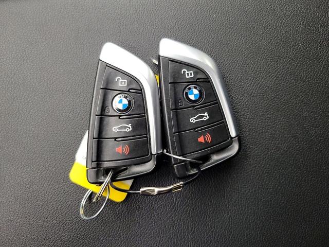 Photo of 2020 Gray BMW X3