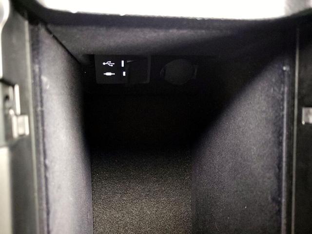 Photo of 2014 Silver Lexus ES 300h