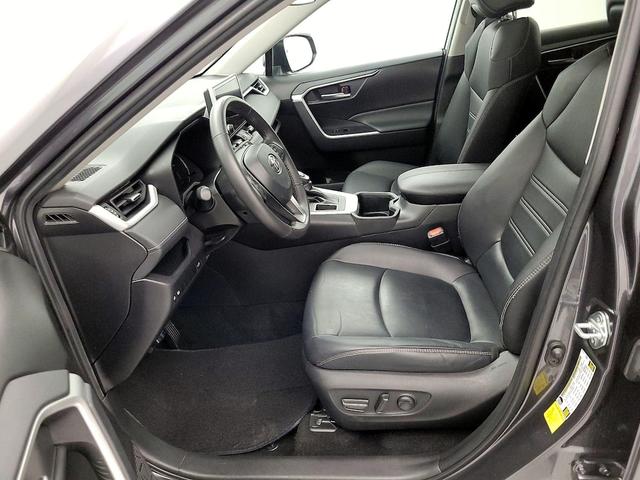 Photo of 2024 Gray Toyota RAV4