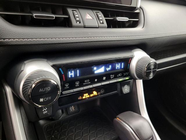 Photo of 2024 Gray Toyota RAV4