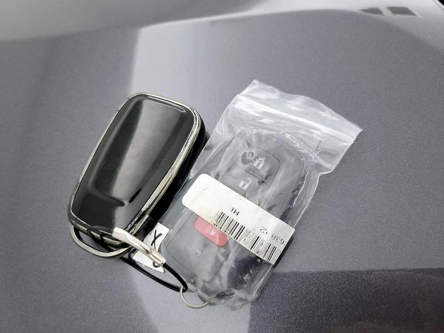 Photo of 2024 Gray Toyota RAV4