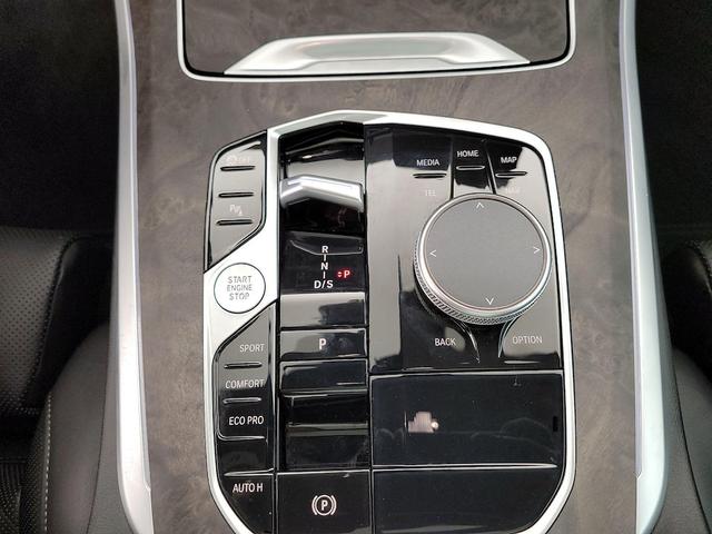 Photo of 2025 White BMW X5