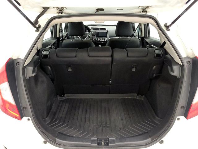 Photo of 2015 White Honda Fit