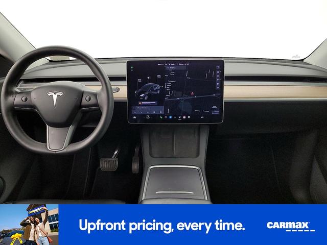 Photo of 2021 Black Tesla Model Y