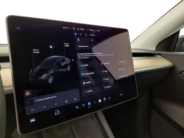 Photo of 2021 Black Tesla Model Y