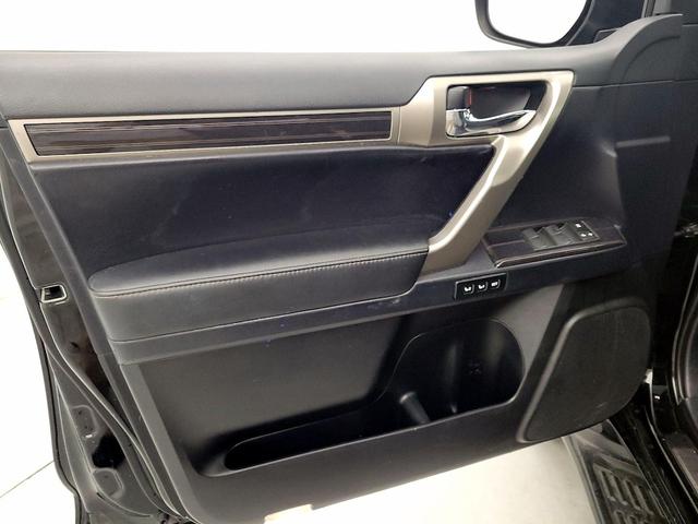 Photo of 2020 Black Lexus GX 460