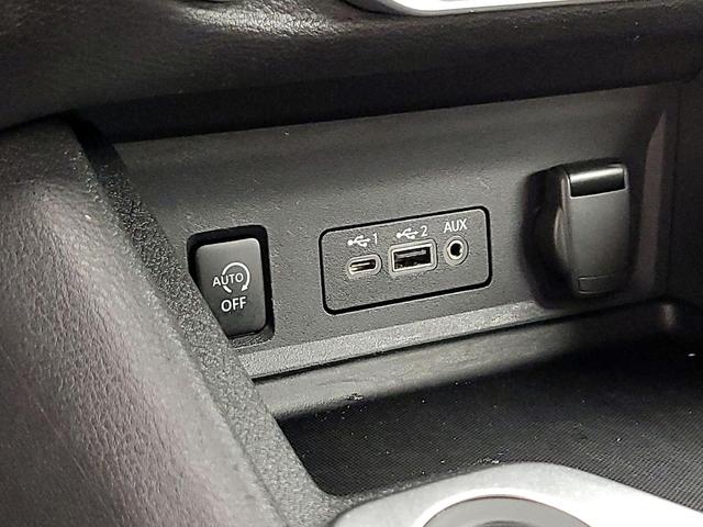 Photo of 2025 Gray Nissan Sentra
