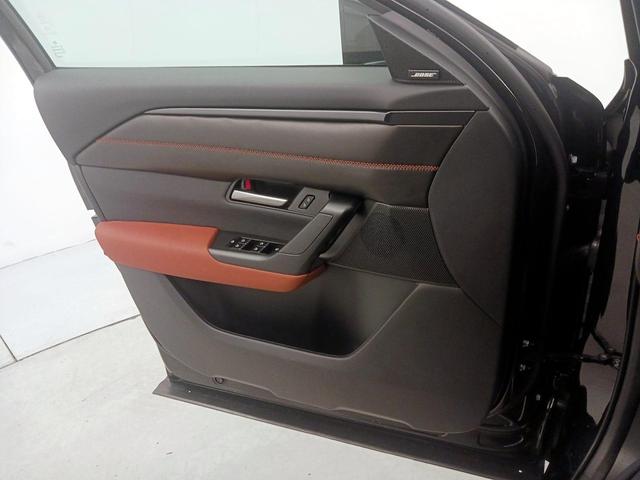 Photo of 2025 Black Mazda CX-50