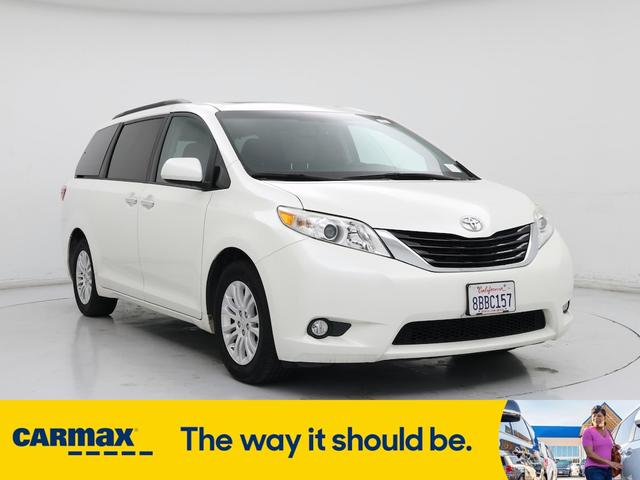 2017 Toyota Sienna