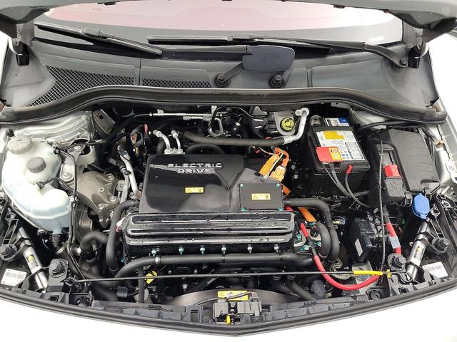 Photo of 2015 Silver Mercedes-Benz B-Class Electric Drive