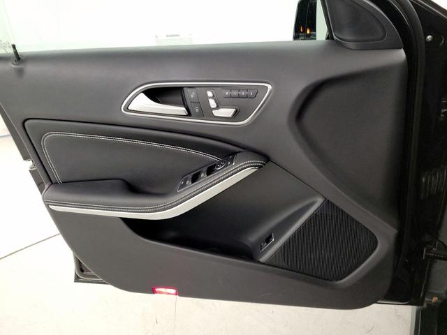 Photo of 2020 Black Mercedes-Benz GLA 250