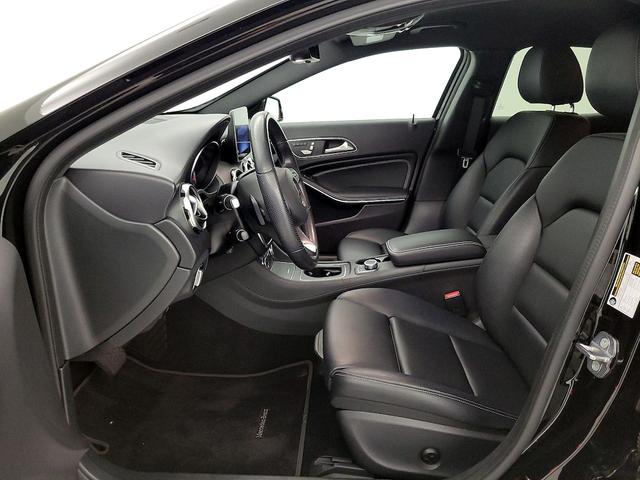 Photo of 2020 Black Mercedes-Benz GLA 250