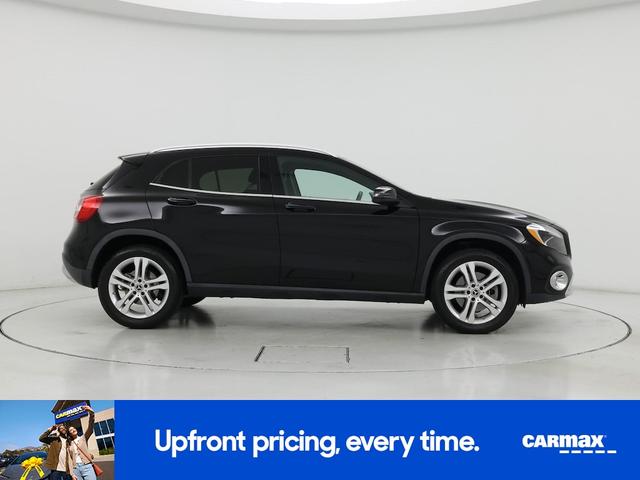 Photo of 2020 Black Mercedes-Benz GLA 250