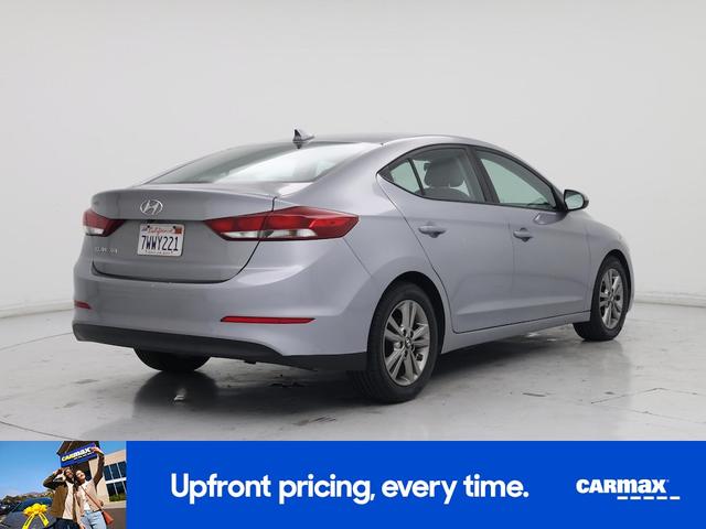 Photo of 2017 Silver Hyundai ELANTRA