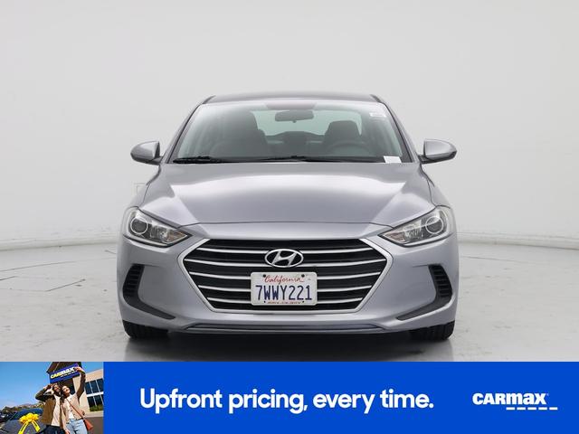 Photo of 2017 Silver Hyundai ELANTRA