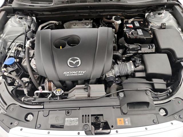 Photo of 2018 Silver Mazda Mazda3
