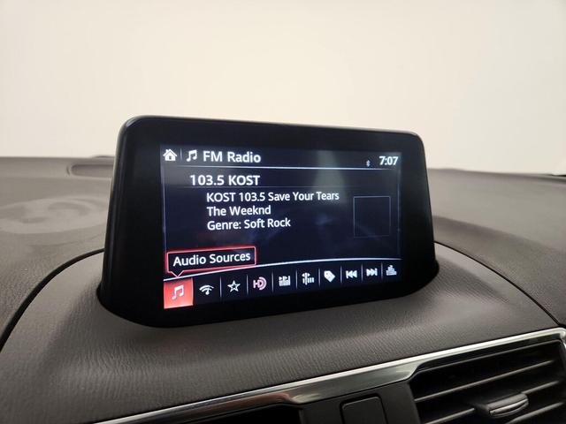 Photo of 2018 Silver Mazda Mazda3