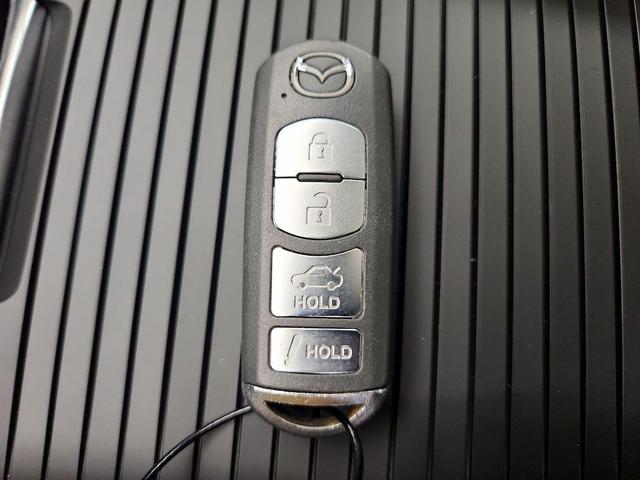Photo of 2018 Silver Mazda Mazda3