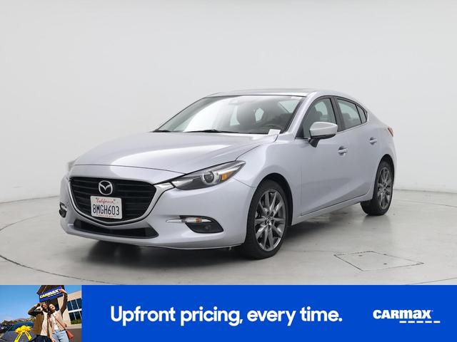 Photo of 2018 Silver Mazda Mazda3