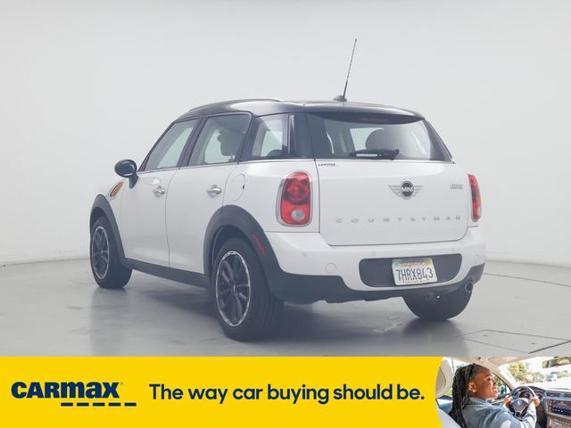 Photo of 2015 White MINI Countryman