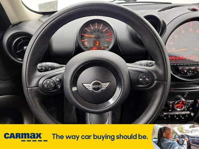 Photo of 2015 White MINI Countryman
