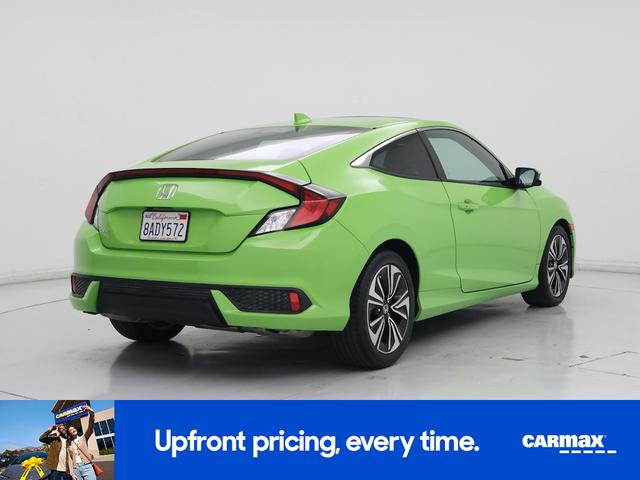 Photo of 2017 Green Honda Civic