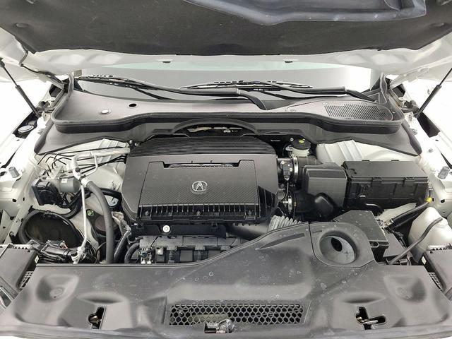 Photo of 2022 White Acura MDX