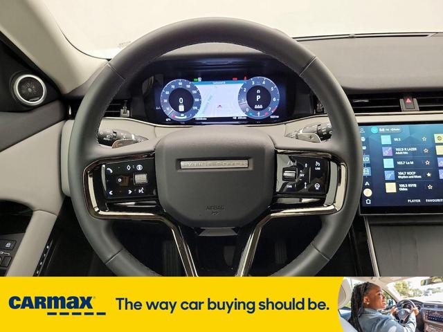 Photo of 2024 Gray Land Rover Range Rover Evoque