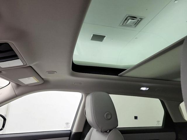 Photo of 2024 Gray Land Rover Range Rover Evoque