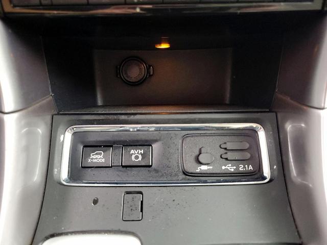 Photo of 2020 White Subaru Ascent