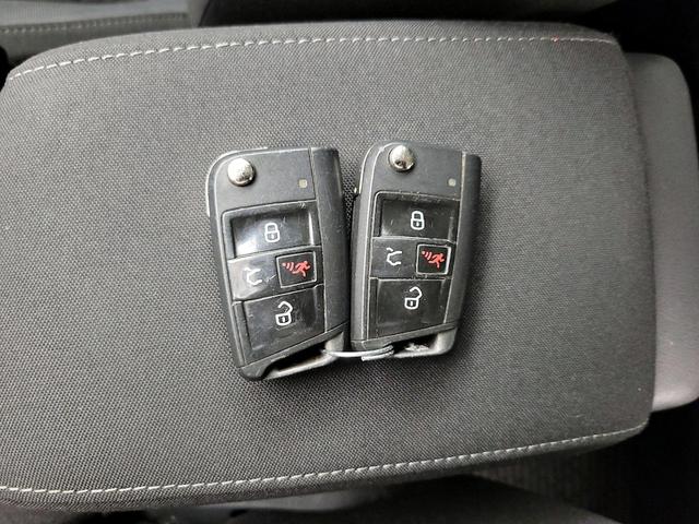 Photo of 2019 Blue Volkswagen Tiguan