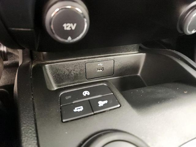 Photo of 2021 White Ford Ranger