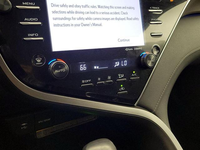 Photo of 2018 Black Toyota Camry